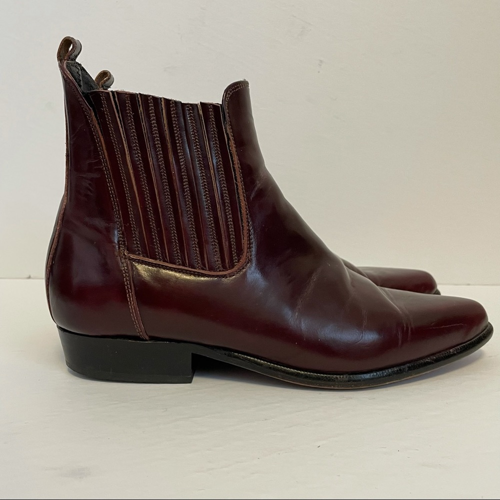 Seychelles pointed Chelsea boots